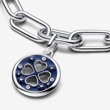 Carica l'immagine nel visualizzatore di Gallery, Charm Medallion Lucky Pandora ME
