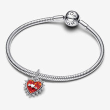 Load image into Gallery viewer, Charm Pendente Cuore Rosso con Freccia Grievole
