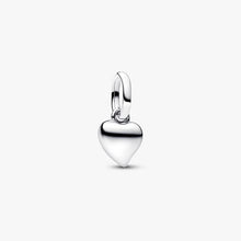 Carica l'immagine nel visualizzatore di Gallery, Charm Mini Pendente Cuore Pandora ME
