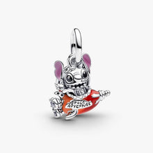 Carica l'immagine nel visualizzatore di Gallery, Charm Disney, Lilo &amp; Stitch, Stitch con navicella spaziale
