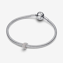 Load image into Gallery viewer, Mini Charm Luna effetto diamantato
