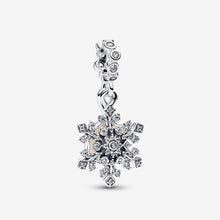 Carica l'immagine nel visualizzatore di Gallery, Charm pendente doppio Fiocco di neve opalescente
