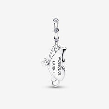 Carica l'immagine nel visualizzatore di Gallery, Charm Pendente Farfalla e Chiave "Unlock Tomorrow"
