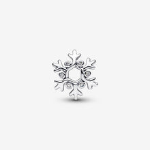 Carica l'immagine nel visualizzatore di Gallery, Charm Openwork Fiocco di Neve
