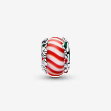 Load image into Gallery viewer, Charm Vetro di Murano Caramella di Natale
