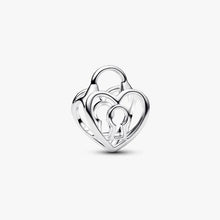 Carica l'immagine nel visualizzatore di Gallery, Charm Openwork Lucchetto Cuore
