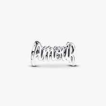 Carica l'immagine nel visualizzatore di Gallery, Charm "Amour"
