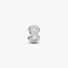 Carica l'immagine nel visualizzatore di Gallery, Mini Charm Infinito effetto diamantato
