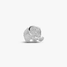 Carica l'immagine nel visualizzatore di Gallery, Mini Charm Elefante effetto diamantato
