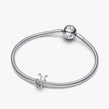 Carica l'immagine nel visualizzatore di Gallery, Charm Openwork Lumaca

