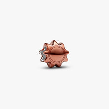 Load image into Gallery viewer, Mini Charm Sole effetto metallico arancione
