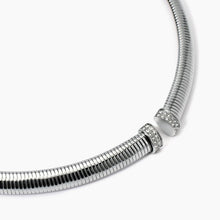 Carica l&#39;immagine nel visualizzatore di Gallery, Collana da donna tubogas in acciaio e cristalli Kidult 851030
