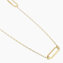 Carica l'immagine nel visualizzatore di Gallery, Collana da donna in acciaio dorato con maglie martellate Style 83 Kidult 851138
