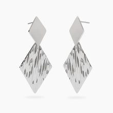 Carica l&#39;immagine nel visualizzatore di Gallery, Orecchini da donna in acciaio con pendenti martellati Style 05 Kidult 861057
