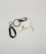 Carica l&#39;immagine nel visualizzatore di Gallery, Portachiave in acciaio Luca Barra Be Happy PK176
