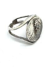 Cargar imagen en el visor de la galería, Anello San Francesco da Paola in Argento code 77385
