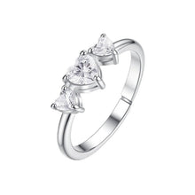 Carica l'immagine nel visualizzatore di Gallery, Anello da donna in acciaio cuori con zirconi bianchi Luca Barra ANK670
