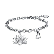 Carica l&#39;immagine nel visualizzatore di Gallery, Bracciale da donna in acciaio con fiore di loto Luca Barra BK2470
