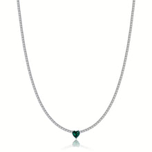 Cargar imagen en el visor de la galería, Collar tenis mujer Luca Barra CK1940 de acero con corazón verde
