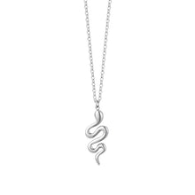 Cargar imagen en el visor de la galería, Collana da donna in acciaio con serpente Luca Barra CK2173
