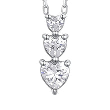 Carica l'immagine nel visualizzatore di Gallery, Collana da donna in acciaio con cuori e zirconi Luca Barra CK2234

