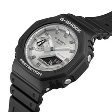 Cargar imagen en el visor de la galería, Orologio multifunzione da uomo G-Shock GA-2100SB-1AER
