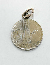 Load image into Gallery viewer, Reproduction Pendant In 925 Silver LIRE 100 Vatican
