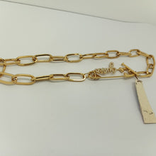 Cargar imagen en el visor de la galería, COLLAR MUJER BROCHE GUESS
