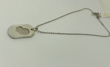 Carica l&#39;immagine nel visualizzatore di Gallery, COLLANA CON MEDAGLIETTA GUESS USN80907
