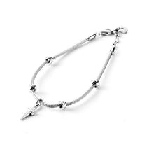 Cargar imagen en el visor de la galería, Cesare Paciotti JPBR0940B Pulsera de hombre de plata con colgante de daga central
