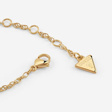 Carica l&#39;immagine nel visualizzatore di Gallery, Bracciale da donna in acciaio dorato e cristalli Guess JUBB05 461JW YG
