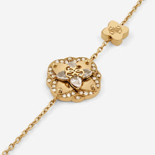 Carica l&#39;immagine nel visualizzatore di Gallery, Bracciale da donna in acciaio dorato e cristalli Guess JUBB05 503JW YG
