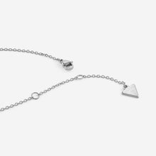 Carica l&#39;immagine nel visualizzatore di Gallery, Collana da donna in acciaio Guess JUBN05 530JW RH
