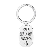 Carica l'immagine nel visualizzatore di Gallery, Portachiave da Uomo in acciaio Papà sei la mia ancora Luca Barra PK295
