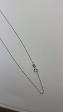 Carica e avvia il video nel visualizzatore di galleria, Oro 18 Kt Catenina Rolo'  oro Bianco cm 45 Cod. 72523
