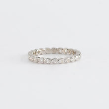 Cargar imagen en el visor de la galería, Anillo de mujer Pensiero Stupendo en plata con circonitas 523218

