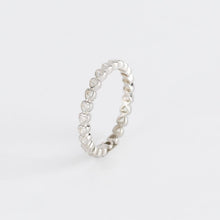 Cargar imagen en el visor de la galería, Anillo de mujer Pensiero Stupendo en plata con circonitas 523218

