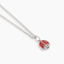 Cargar imagen en el visor de la galería, Collar niña plata con mariquita Mabina 553422
