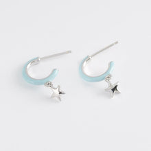 Carica l&#39;immagine nel visualizzatore di Gallery, Orecchini da donna a cerchio con stella in argento Mabina 563460

