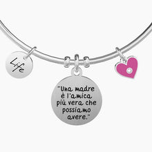 Carica l&#39;immagine nel visualizzatore di Gallery, Bracciale da donna in acciaio ciondolo tondo Una madre è l&#39;amica... Kidult 731898
