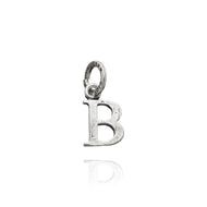 Charm en Plata 925 Letra Logo 