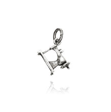 Carica l&#39;immagine nel visualizzatore di Gallery, Charm in Argento 925 Macchina Da Cucire Giovanni Raspini 08660
