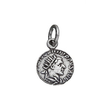 Load image into Gallery viewer, Charm in 925 Silver Camillus Coin Giovanni Raspini 09622

