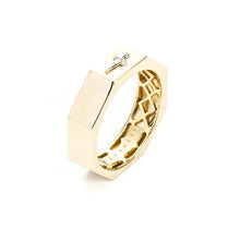 Carica l&#39;immagine nel visualizzatore di Gallery, Anello da uomo in argento 925 dorato Cesare Paciotti JPAN2406G/26
