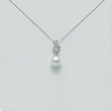 Load image into Gallery viewer, Miluna Women's Necklace In White Gold With Pearl PCL3332
