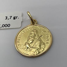 Load image into Gallery viewer, 18Kt yellow gold S.FRANCESCO da Paola pendant
