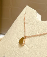 Load image into Gallery viewer, AGZ 378 Rose gold necklace with Ambrosia heart.
